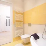 سنتروم بستروسوفا شقة *
