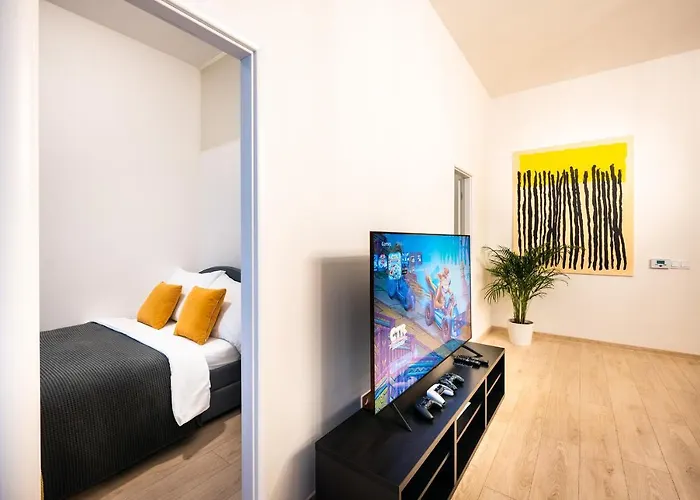 Apartment Centrum Pstrossova *
