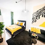 Apartment Centrum Pstrossova *