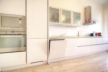 Centrum Pstrossova Апартаменты *