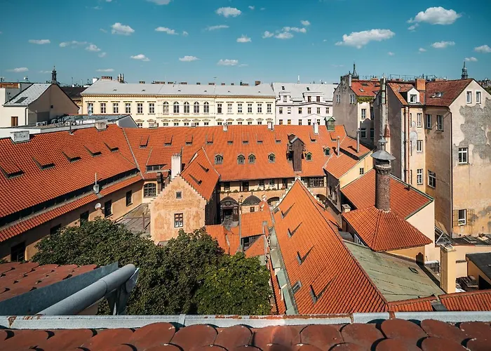 Centrum Pstrossova Apartment